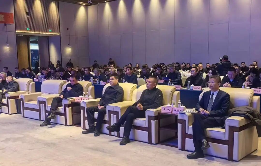 1770700853111582.jpg a17eb84b1e81a7573a69be3665205491.jpg